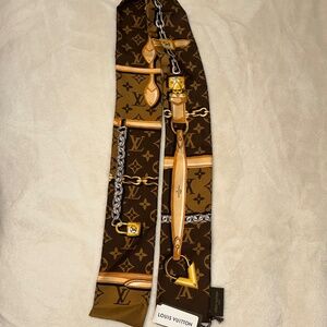 Louis Vuitton Monogram Confidential Bandeau/ Purse handle cover/ Scarf